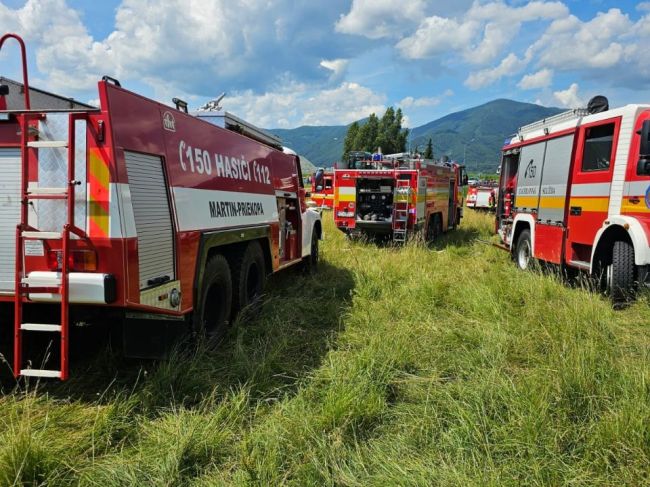 Vo výrobnej hale v Sučanoch vypukol požiar