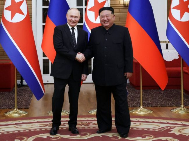 Rusko a Severná Kórea podpísali zmluvu o strategickom partnerstve