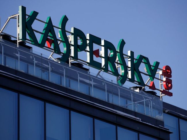 Kremeľ: Rozhodnutie USA zakázať softvér Kaspersky je potláčaním konkurencie