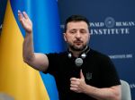 Zelenskyj apeluje na rázne kroky pred voľbami v USA