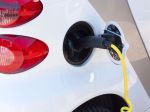 Globálny predaj elektrických vozidiel vzrástol v júni o 13 %