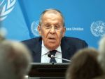 Lavrov tvrdí, že vyhlásenia Ukrajiny o mierových rokovaniach sú rozporuplné