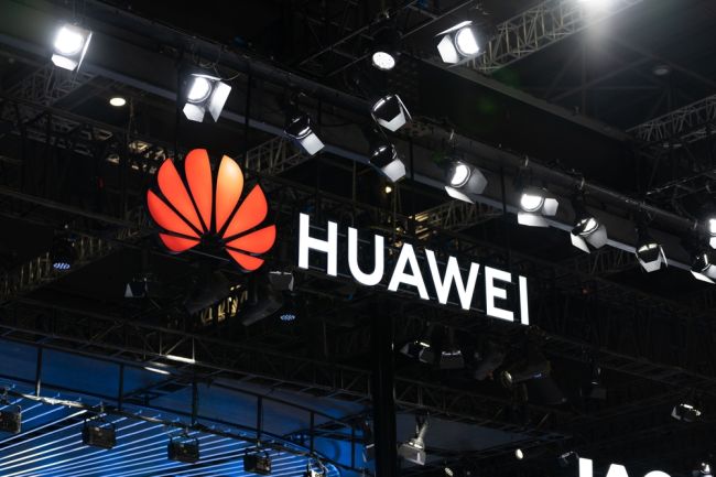 Huawei vyvíja nový čip pre AI, ktorý bude konkurovať čipom Nvidie