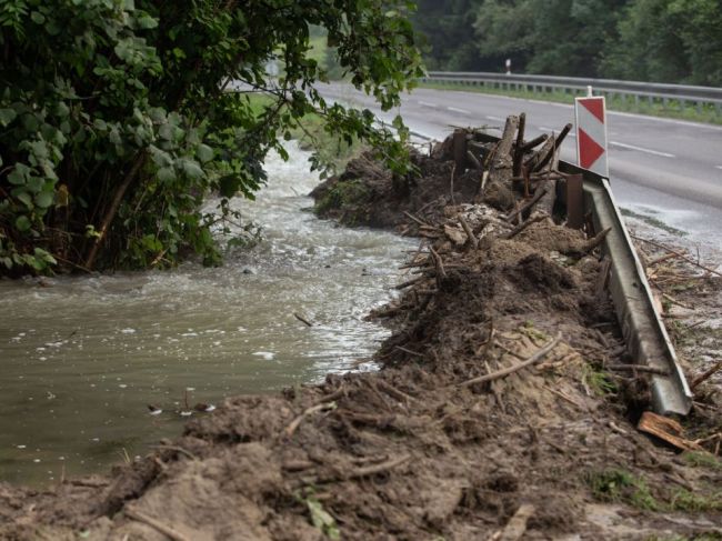 Pre jeden okres platí najvyššia výstraha pred povodňami 