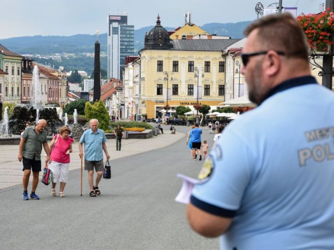 Polícia dohliada v prvé dni školského roka na bezpečnosť žiakov