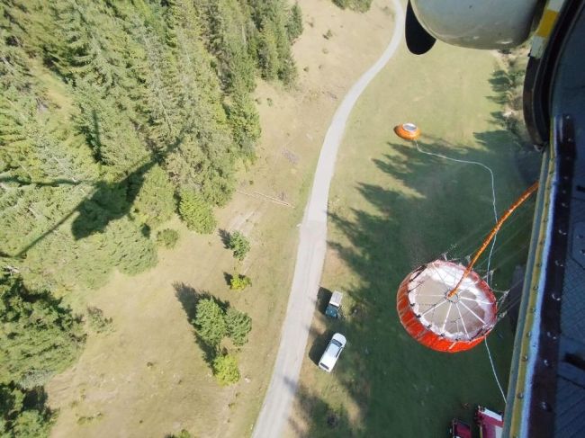 Hasenie požiaru v Ludrovskej doline nateraz ukončili, ďalší postup určia