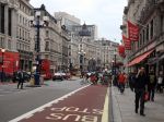 Londýnsky starosta chce, aby bola ulica Oxford Street bez dopravy