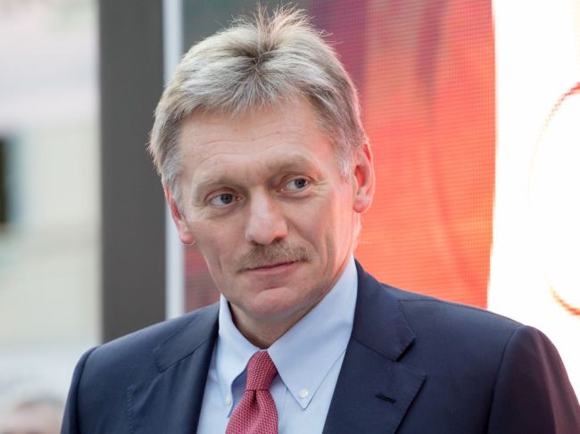 Peskov: Rusko včas dobyje späť svoje územie v Kurskej oblasti