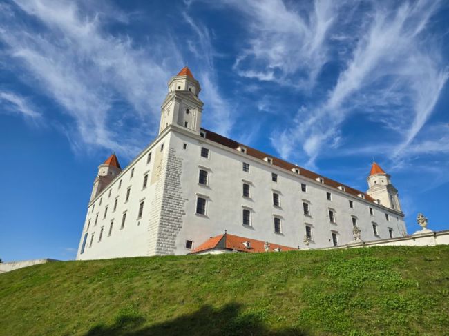 V nedeľu pokračujú stredoveké dožinky na Bratislavskom hrade