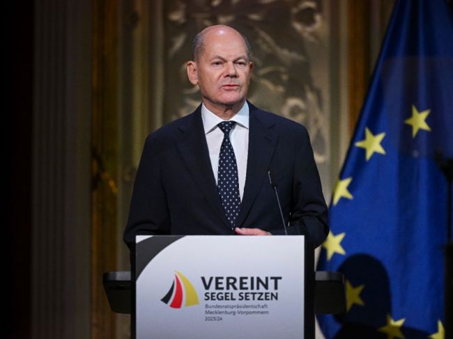 Scholz: Pre mnohých vo východnom Nemecku znamenalo zjednotenie krajiny kolaps