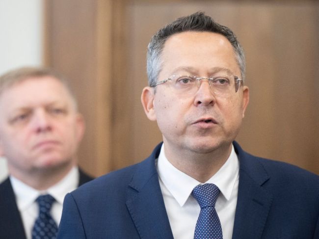 Ministerstvo financií predkladá na tripartitu návrh rozpočtu s deficitom 4,7 % HDP