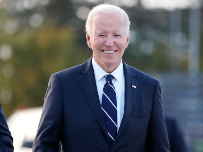 Biden a západní spojenci prisľúbili pokračovanie pomoci pre Ukrajinu