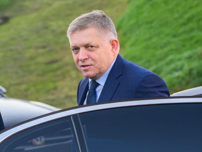 Fico: Slováci budú môcť cestovať do Číny na dva týždne bez víz