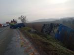 Autobus sa zrazil s osobným autom