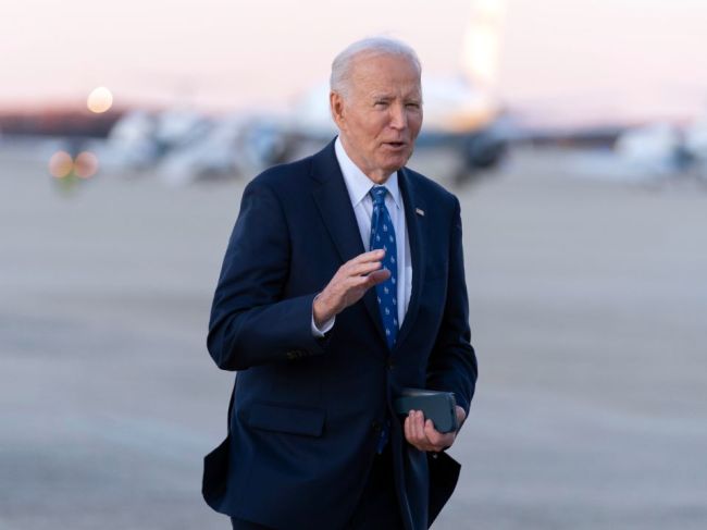 Biden pripravuje balík zbrojnej pomoci pre Ukrajinu vo výške 725 miliónov dolárov