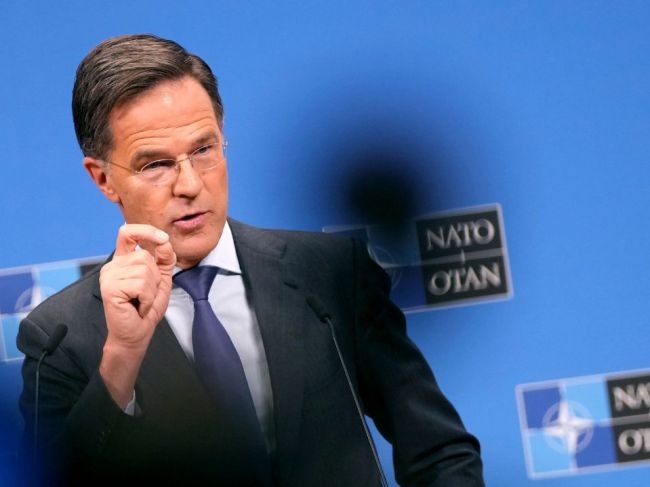 Rutte pripravil v Bruseli stretnutie so Zelenským a viacerými lídrami EÚ