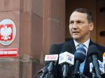 Poľský minister Sikorski varuje pred ruskými útokmi v Európe