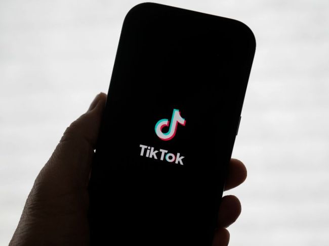 Prieskum: Mladí Nemci používajúci TikTok majú iné názory na zahraničnú politiku