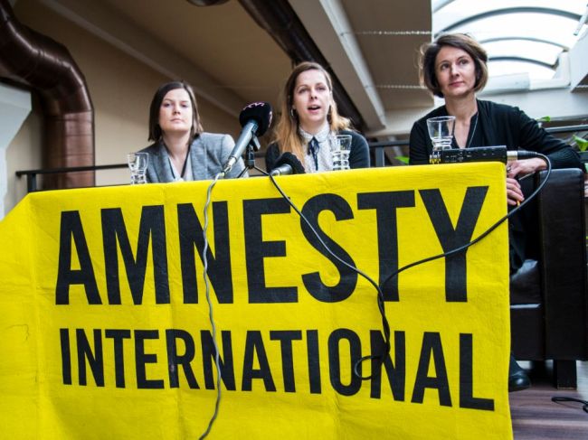 Sloboda občianskej spoločnosti je ohrozená, varuje Amnesty