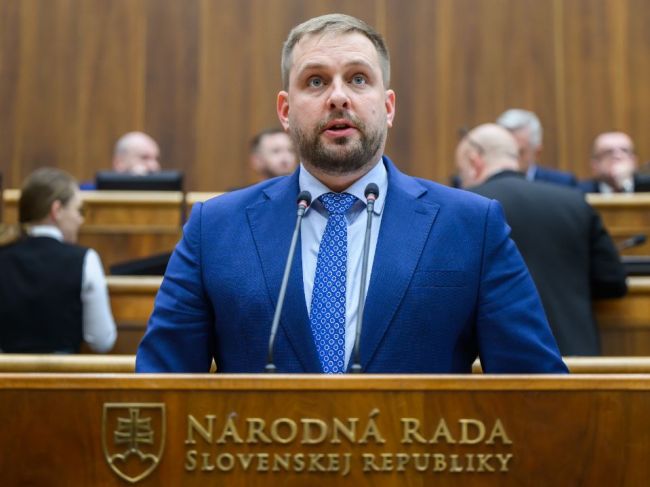 NRSR: Poslanci schválili zmeny v zdravotníckej legislatíve podľa dohody s LOZ