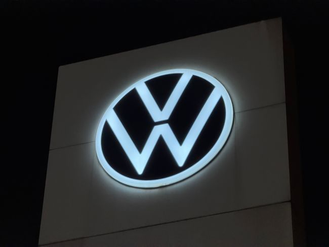 Volkswagen vlani predal rekordný počet currywurst klobás vlastnej značky