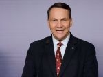 Sikorski pred rokovaniami USA a Ukrajiny telefonoval s vyslancom Trumpa