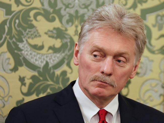 Peskov: Trump a Putin si dôverujú a želajú si normalizáciu vzťahov