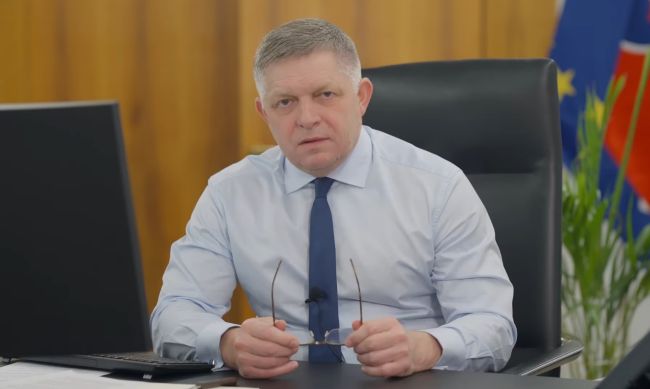 Fico: Pristúpil som k absurdnej politickej operácii, akú som za 33 rokov v politike nikdy neurobil