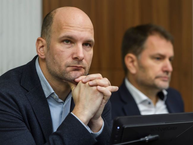 Hnutie Slovensko vyzýva policajtov i sudcov, aby sa nenechali zastrašiť