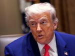 Trumpova obchodná vojna spôsobila, že investori sa odkláňajú od USA