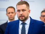 Odborári vyzývajú Šaška na prešetrenie situácie s testovaniami na drogy v UNB