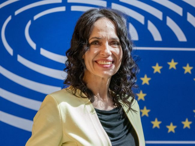 Čína zrušila sankcie voči členom EP vrátane europoslankyne zo SR Miriam Lexmann