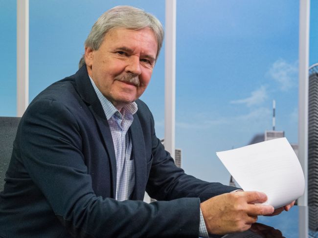 Hrabko: Opozícia má ponúkať alternatívu k vládnej moci, nie iba kritiku