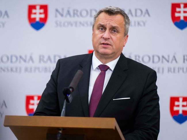 SNS: Urobme všetko, aby sa zabránilo vytvoreniu železnej opony