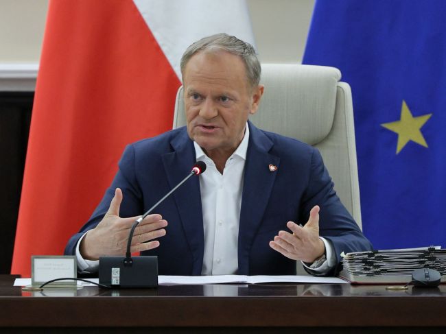 Tusk a Macron podpíšu zmluvu o vojenskej pomoci v prípade ohrozenia