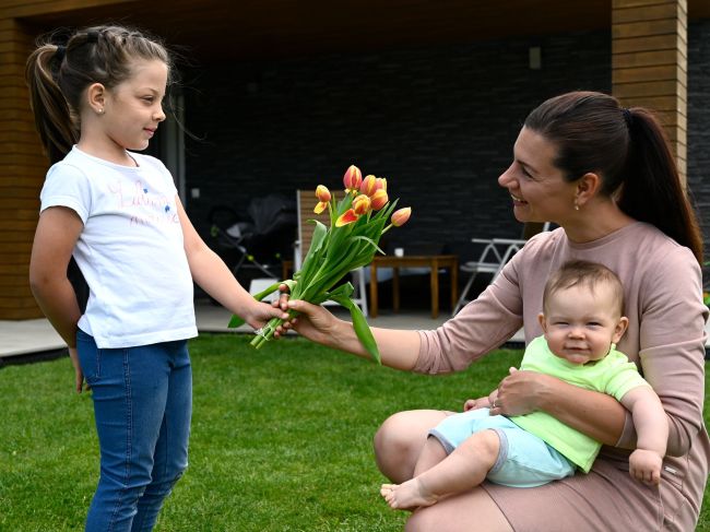 Nádaská: Slobodne sme sa k oslavovaniu Dňa matiek vrátili až po roku 1989