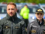 Šutaj Eštok odmieta kritiku nákupu počítačov