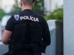 Policajt si nechával peniaze za kolky