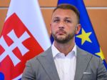 Šutaj Eštok: Agresia voči iným názorom nezmizla ani rok po atentáte na premiéra