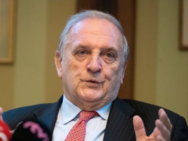 Mihók: Globálna politika a ekonomika sa nachádza v kŕči