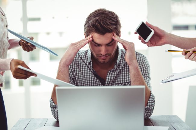 Neférový prístup zo strany zamestnávateľa pociťuje 42 % Slovákov