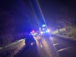 Tragická nehoda: Auto pri predbiehaní zrazilo muža