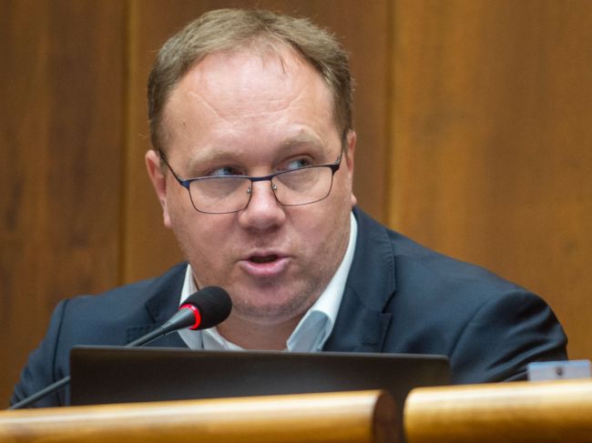Kresťanská únia podporí zmenu ústavy, ak Smer-SD pristúpi na jej podmienky