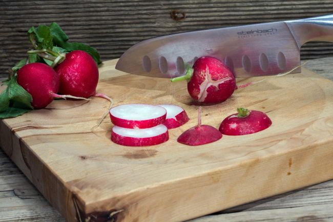 Reďkovka je bohatá na vitamín C a tiež prírodným zdrojom antioxidantov
