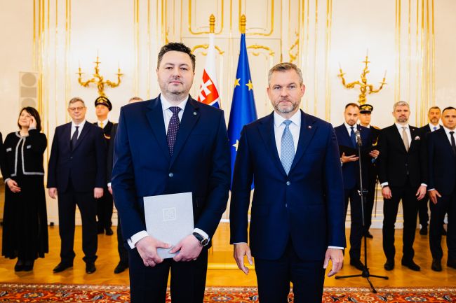 Prezident v stredu vymenoval za nového predsedu Najvyššieho súdu F. Moznera