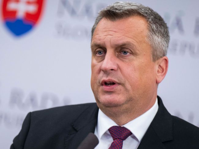Danko odsúdil hlasovanie Blanára, ktorý podporil protiruské sankcie