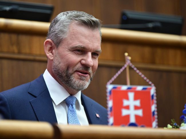 Prezident: Spoločnosť naliehavo potrebuje upokojenie vášní a zmierenie