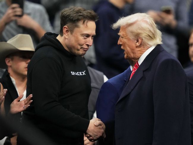 Elon Musk odchádza zo svojej funkcie vo vláde Trumpa