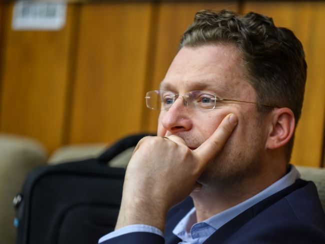 Lekárski odborári žiadajú odvolanie šéfa UNB