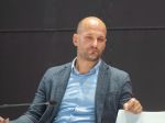 Grendel: Novela Ústavy SR je čistým politikárčením